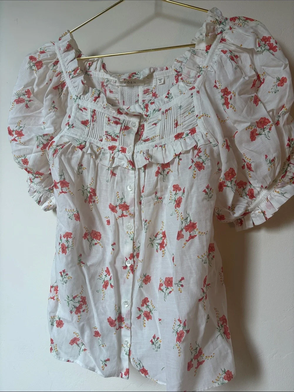 Doen Farley White Blouse with Coral Floral Print